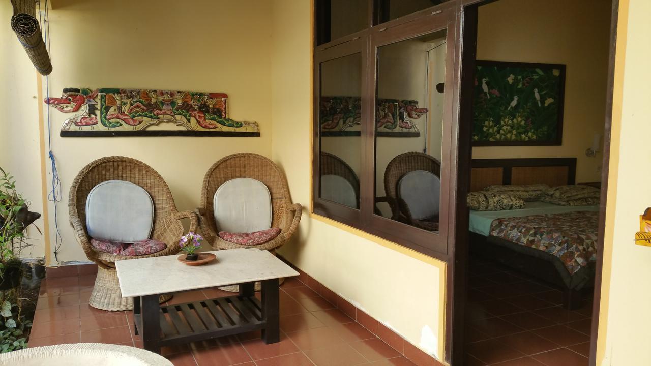 Ayu Taman Sari Hotel Candidasa Exterior foto